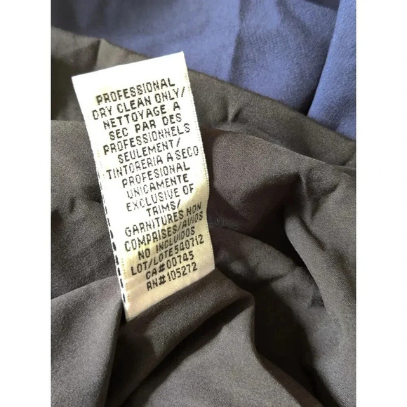 JS Collections Gown Navy V-Neck Hi-Low Long Sleeve Side Pockets Formal Dress 4 - Picture 7 of 9